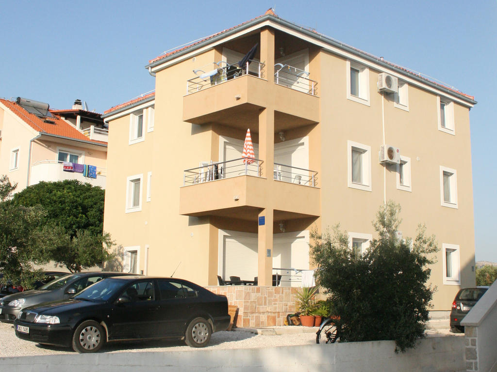 Apartments Kristina Milna  Zewnętrze zdjęcie