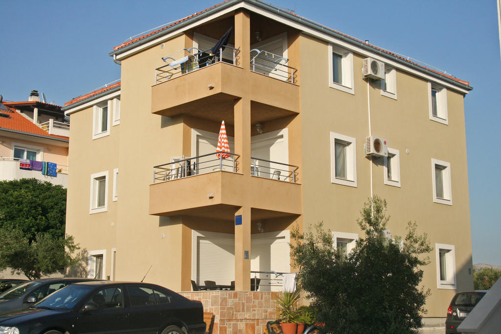 Apartments Kristina Milna  Zewnętrze zdjęcie
