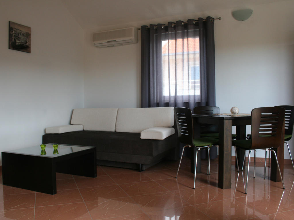 Apartments Kristina Milna  Pokój zdjęcie